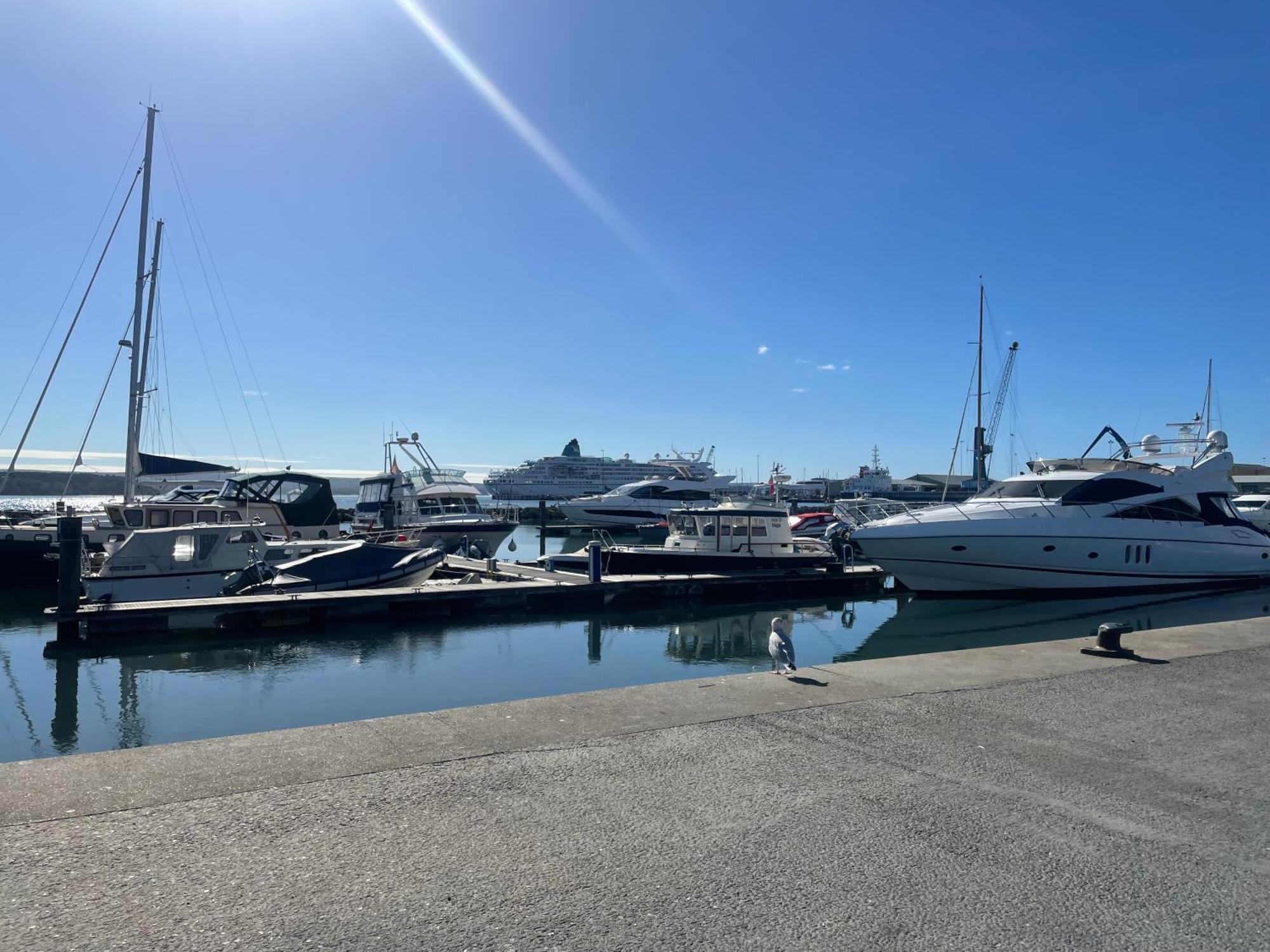 Brownsea Island View Penthouse Apartment Poole Ngoại thất bức ảnh
